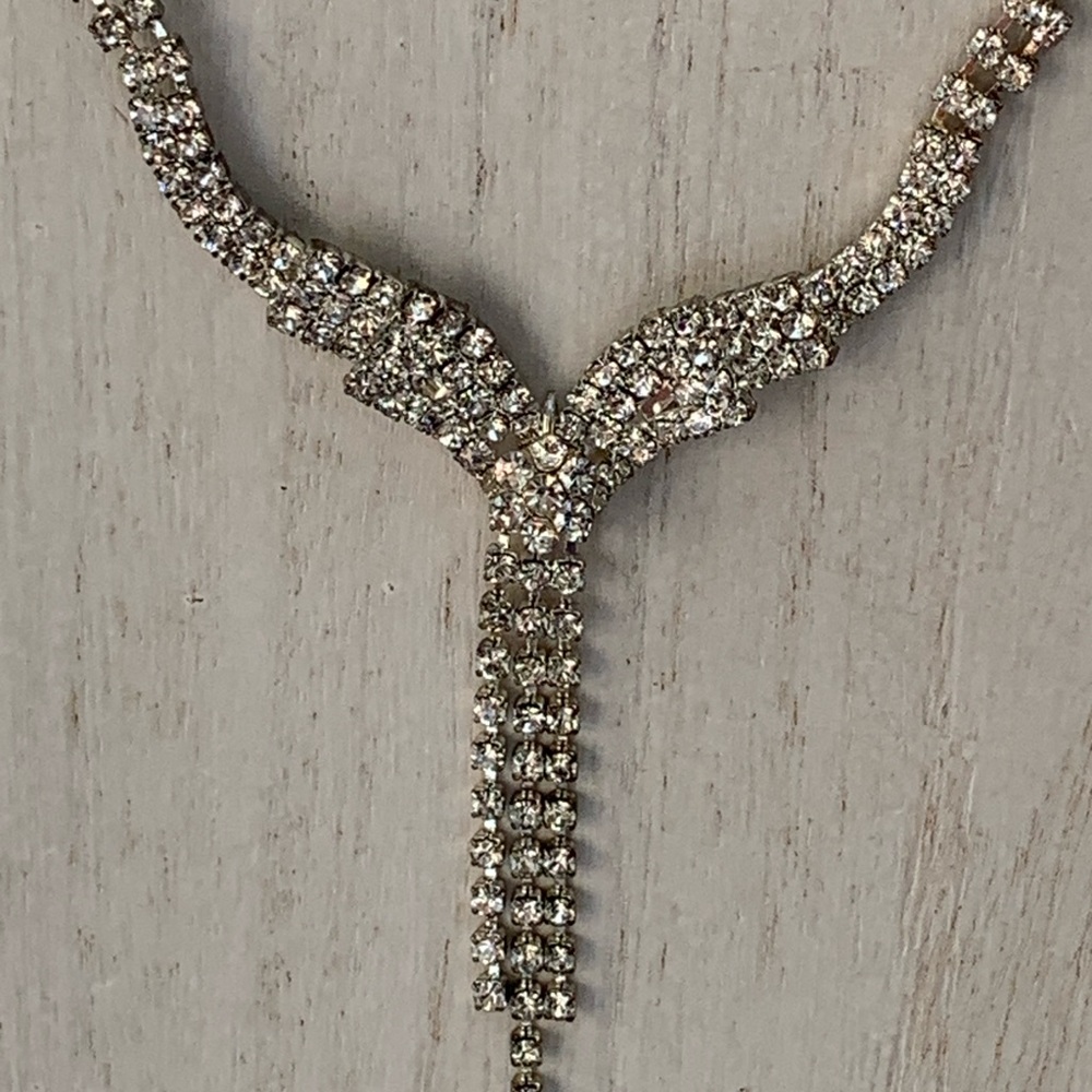Vintage Rhinestone Waterfall Lariat Necklace - Picture 3 of 7
